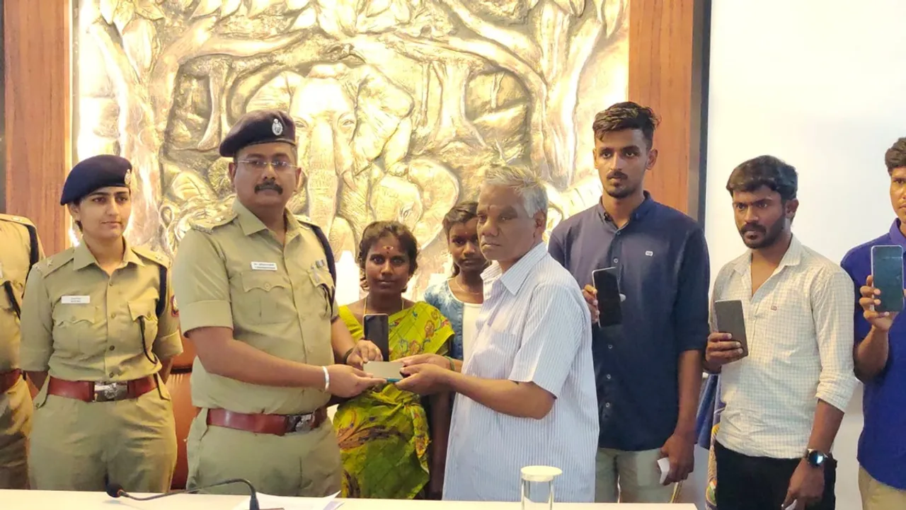 162 mobile phones worth Rs 30 lakh recovered in Coimbatore