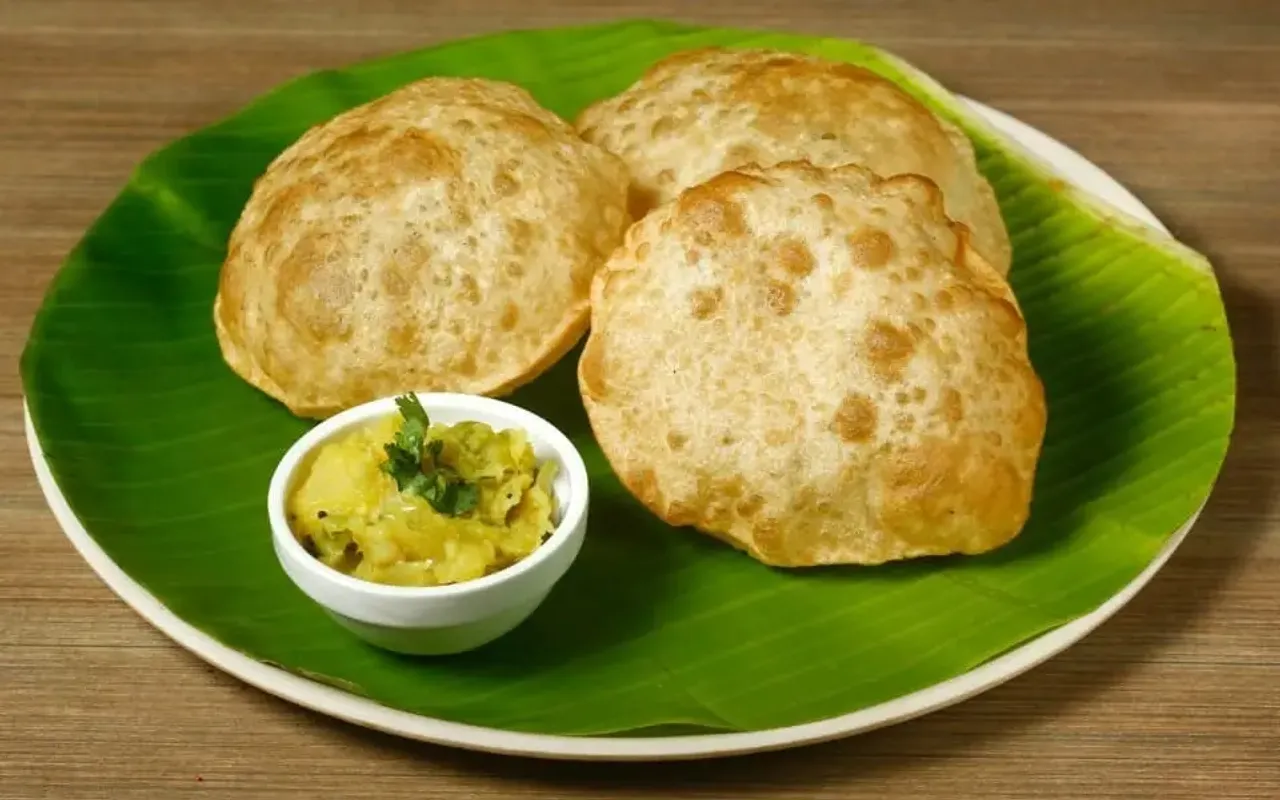 நீங்க சமைக்குற பூரி எண்ணெய் கம்மியா எடுத்துக்கணுமா?
