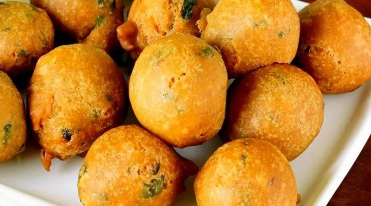 Green peas bonda