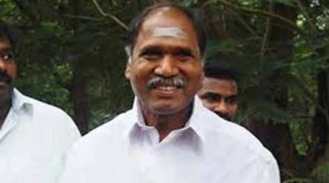 Puducherry CM Rangasamy Happy tears, Puducherry CM Rangasamy Happy tears in Medical students convocation, மருத்துவக் கல்லூரி தொடங்கியர் கையால் பட்டமளிப்பு விழா, ஆனந்த கண்ணீர் விட்ட ரங்கசாமி, Medical students convocation, Puducherry CM Rangasamy, Puducherry Govt Medical college students convocation event
