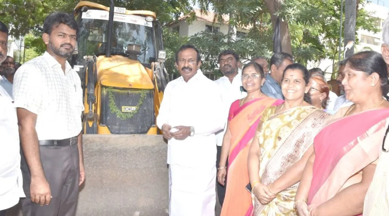 Minister Muthusamy
