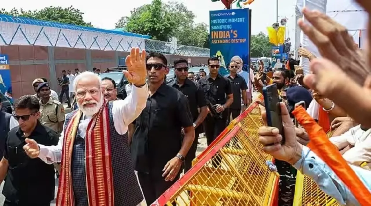 modi at delhi