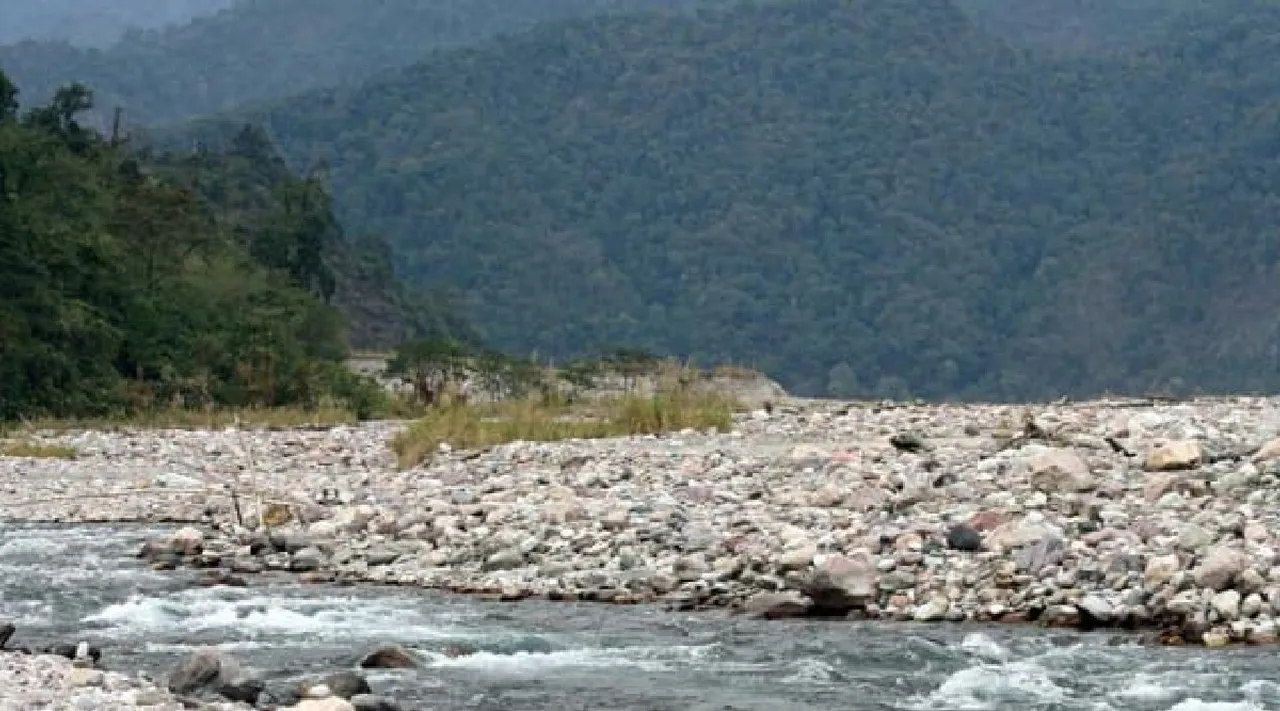 China includes Arunachal Pradesh, Aksai Chin area in new map; Oppn hits out at Centre Tamil News
