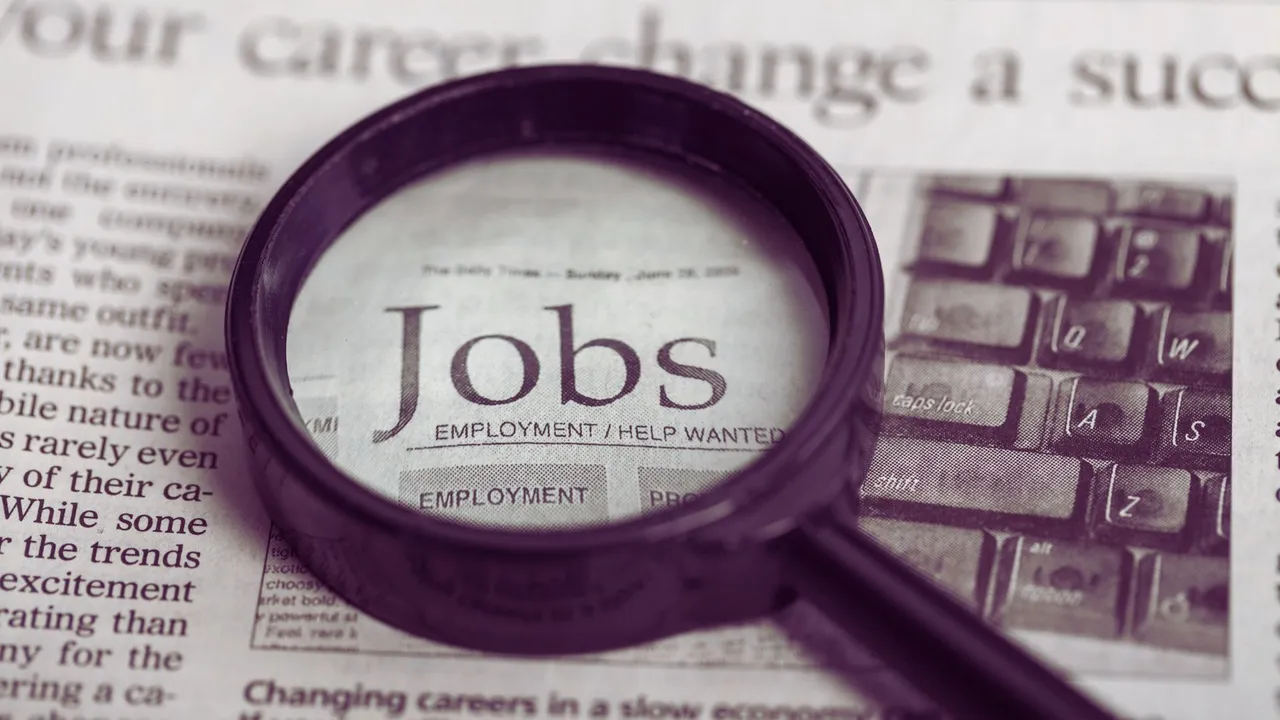 Unemployment crisis in india