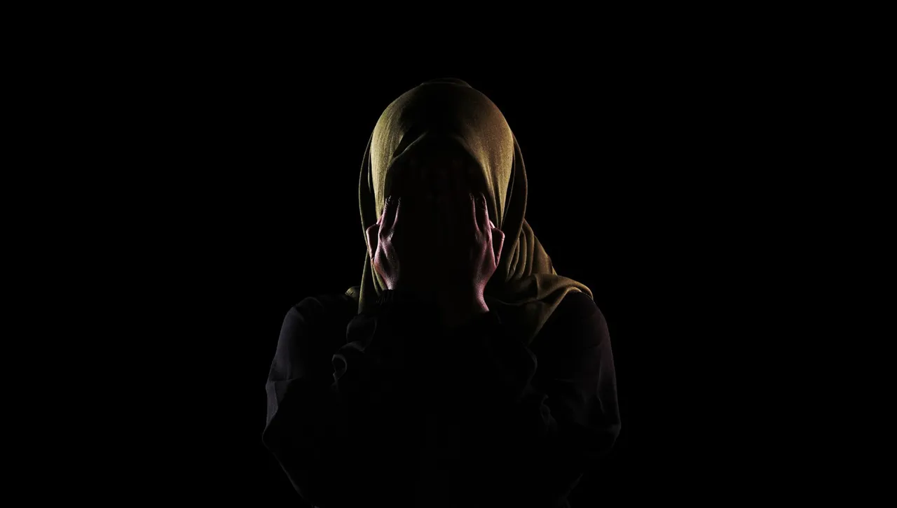 Defaced and Scarred for Life: Kashmir Acid Attack Victim Alleges Govt Apathy