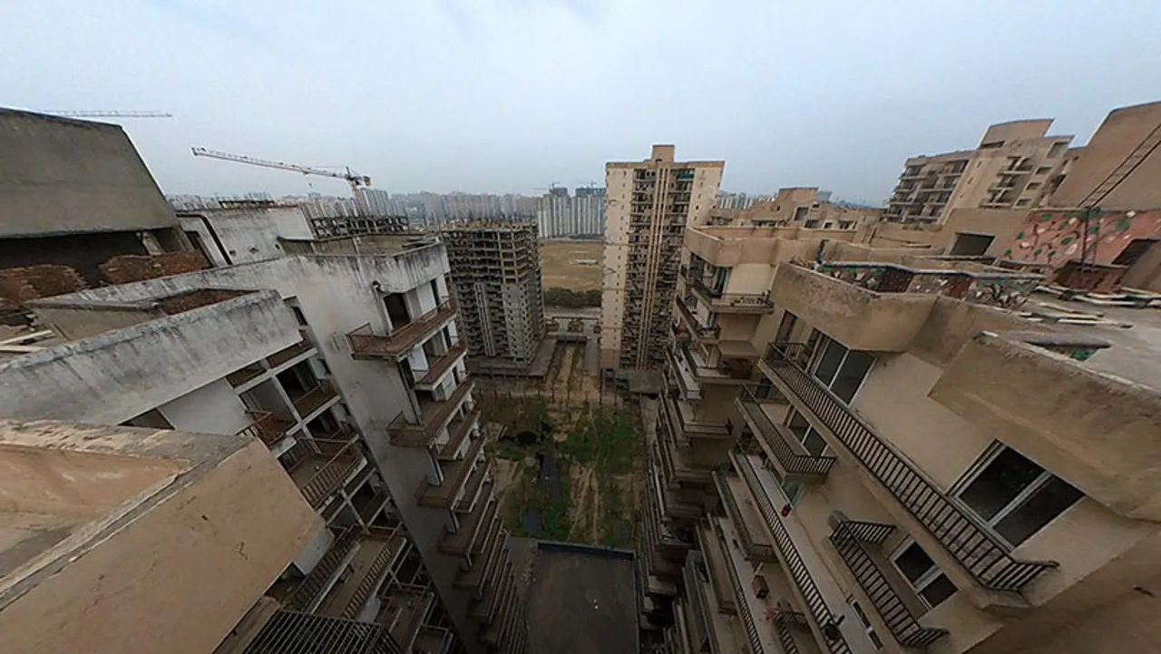 Flat Buyers Fight For Over Ten Years Against Builder