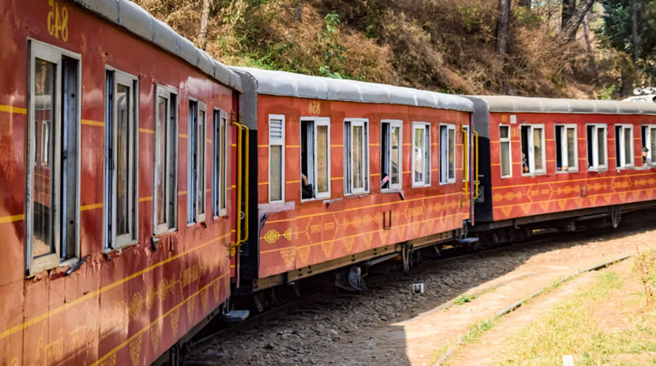 Why Checking Train Running Status is Essential for Every Railway Passenger