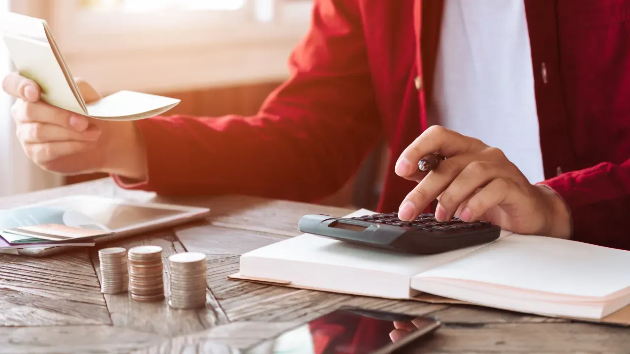 Why a ULIP Plan Calculator is Essential for Smart Financial Planning