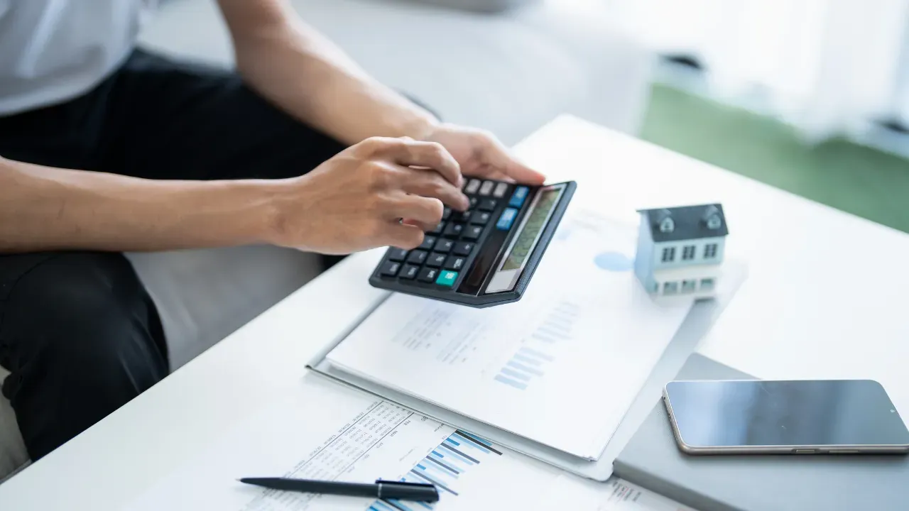 How TaxBuddy Redefines Expert Assisted ITR Filing in 2025  The Perfect Blend of DIY & Expert Support