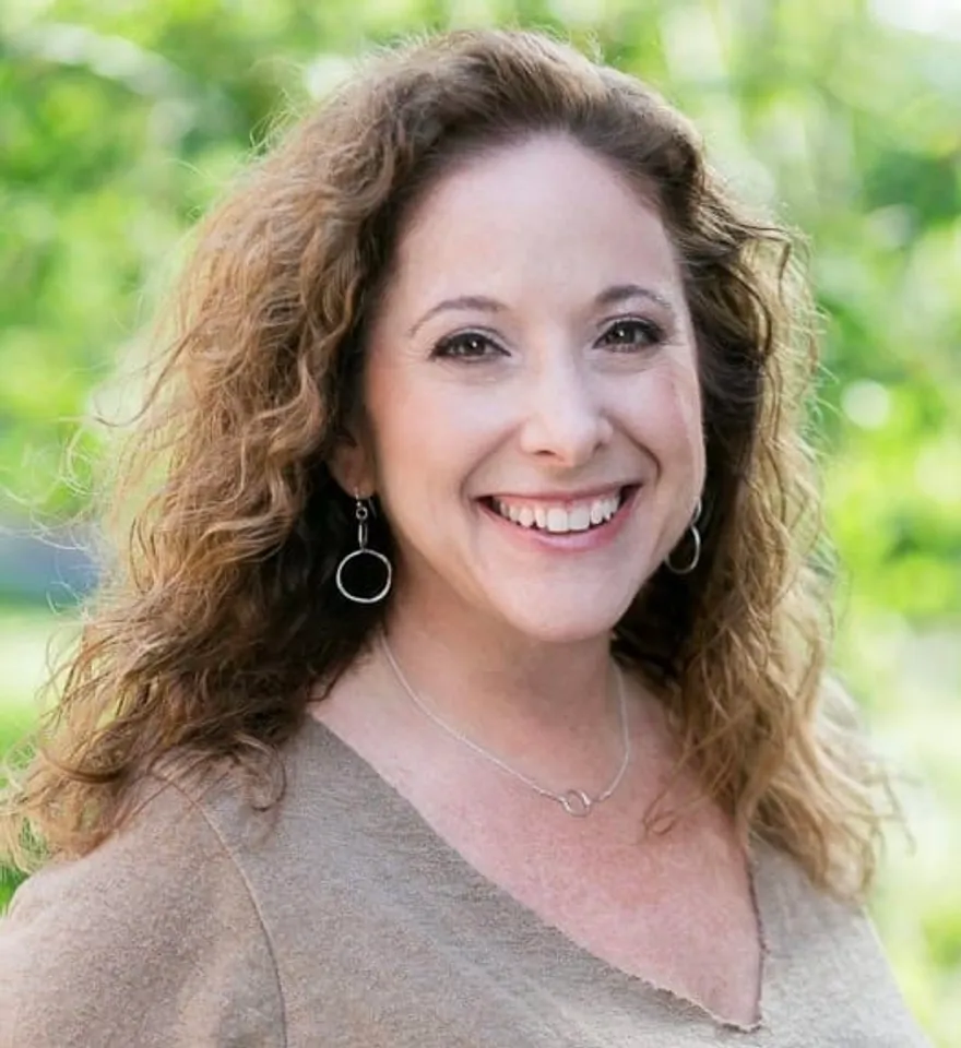 Julia Austin