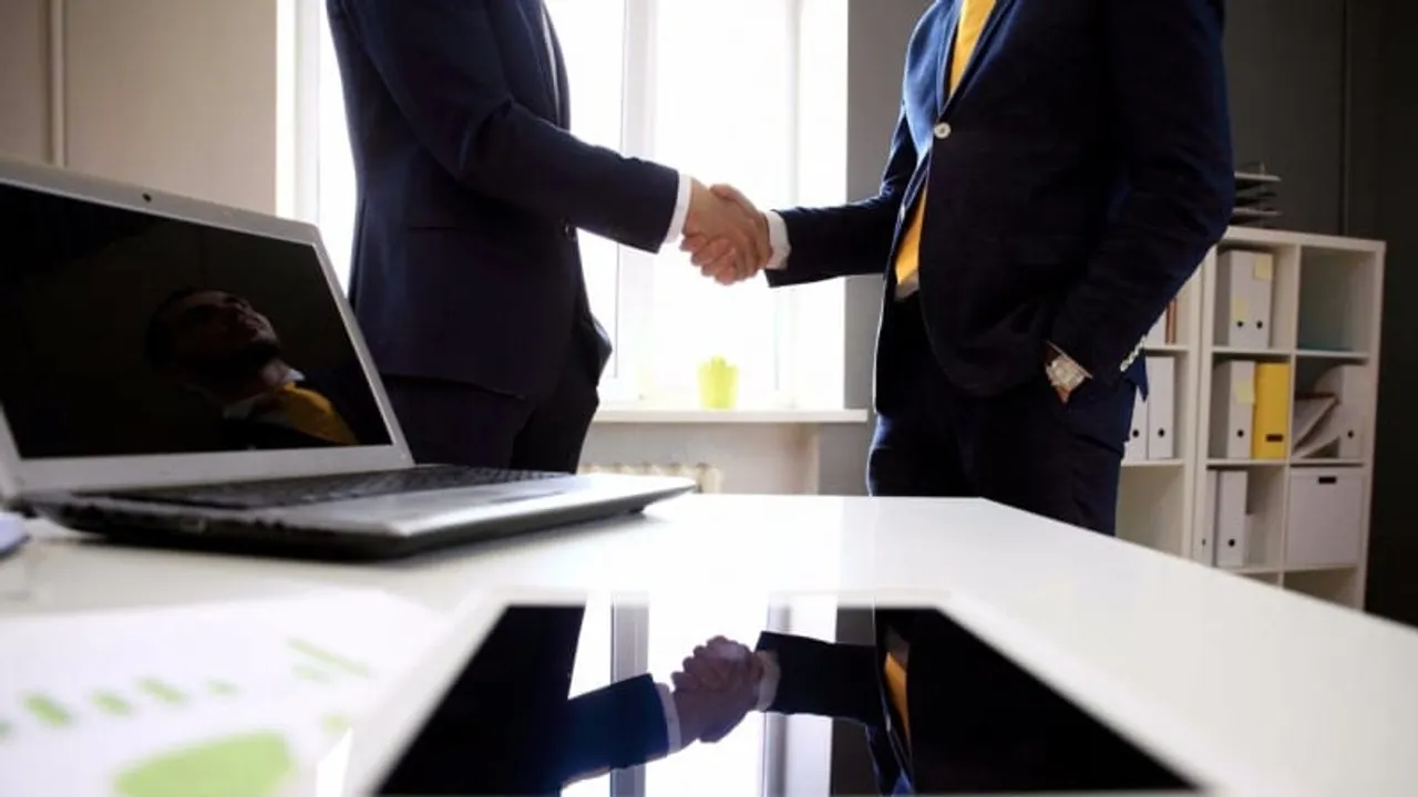 hire handshake