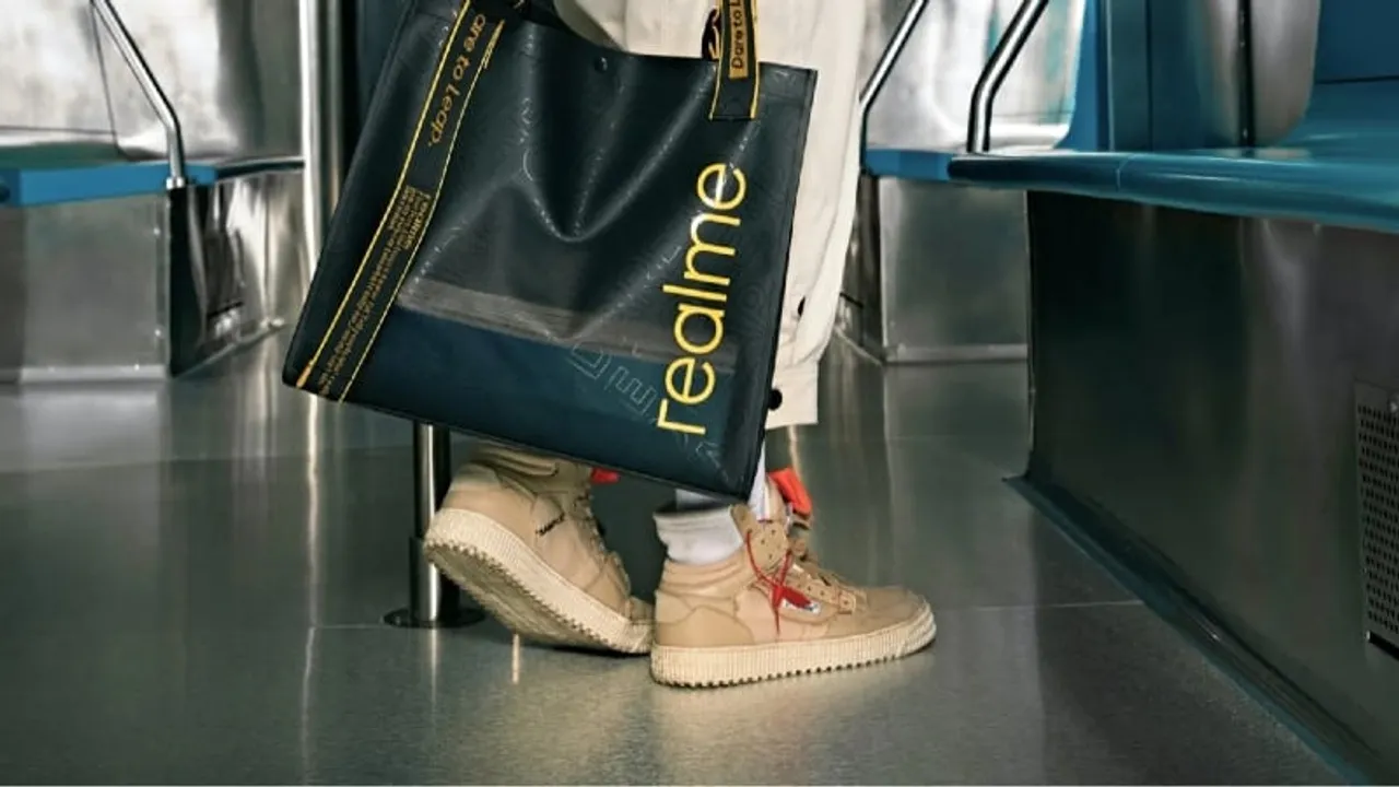 realme tote bag