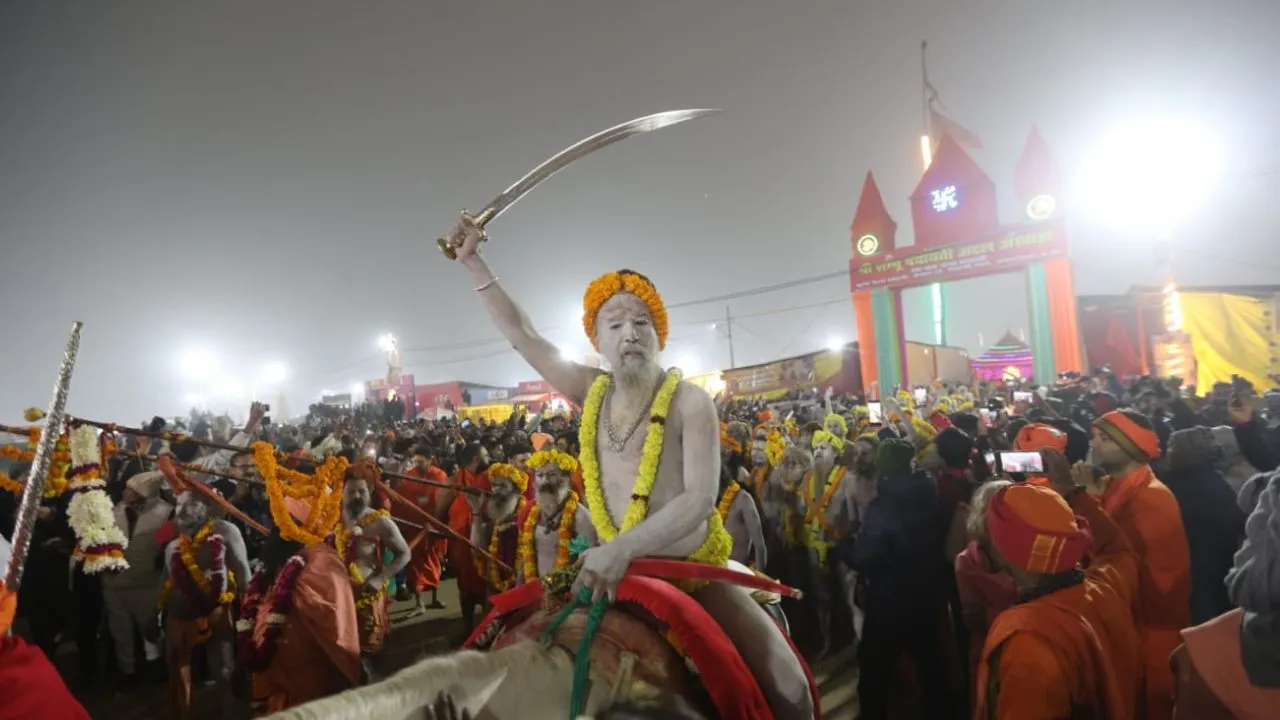 naga sadhu in kumbh