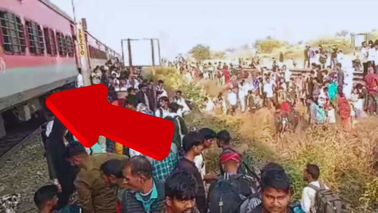 Jalgaon train accident