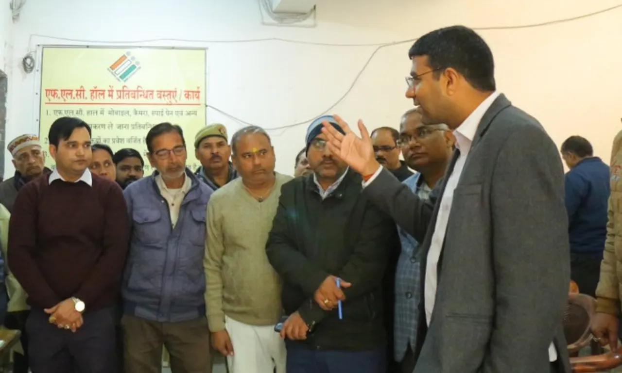 जिलाधिकारी दीपक मीणा ने किया निरीक्षण