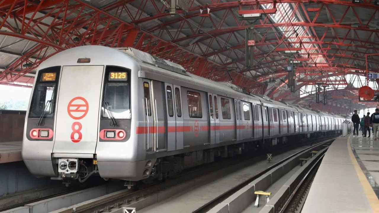 Delhi metro
