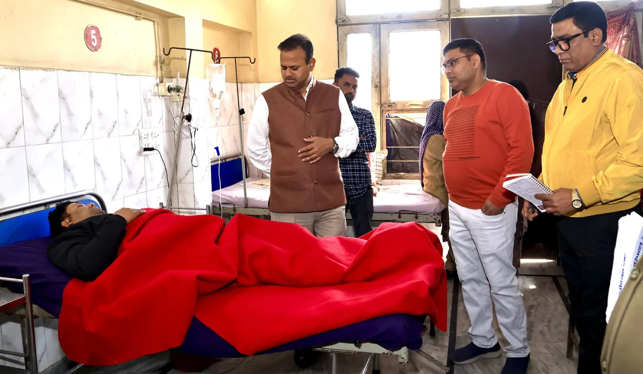 घायल श्रद्धालुओं