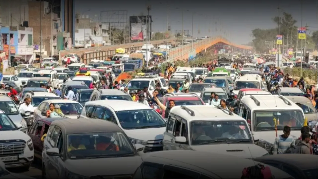 MAHAKUMBH ME TRAFFIC JAM
