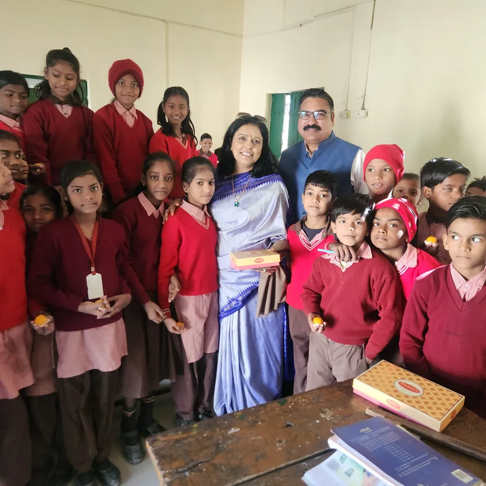 सरकारी स्कूल के बच्चे 
