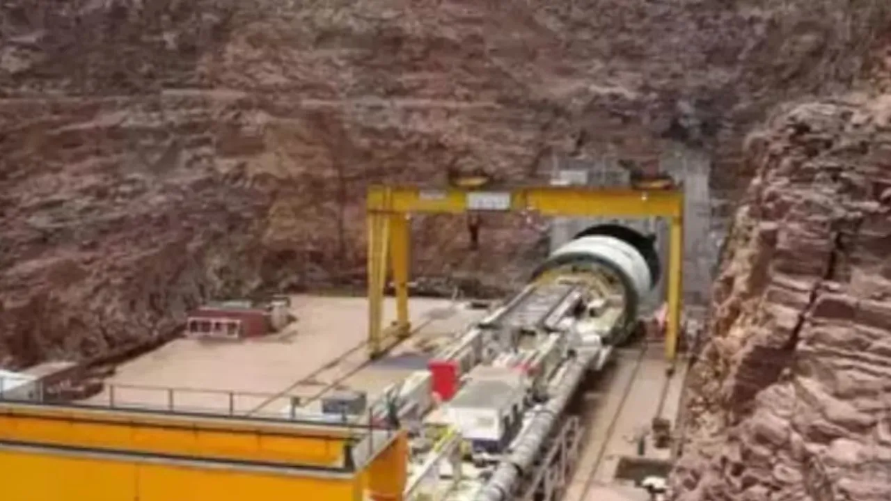 Tunnel collapse in Telangana