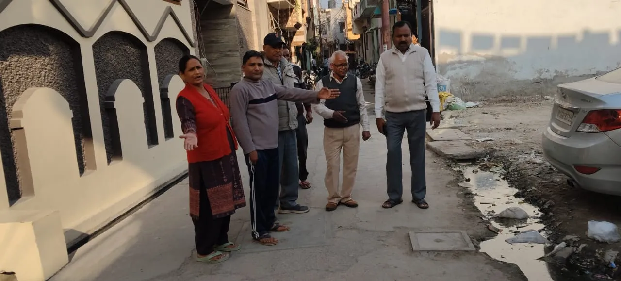 जजज