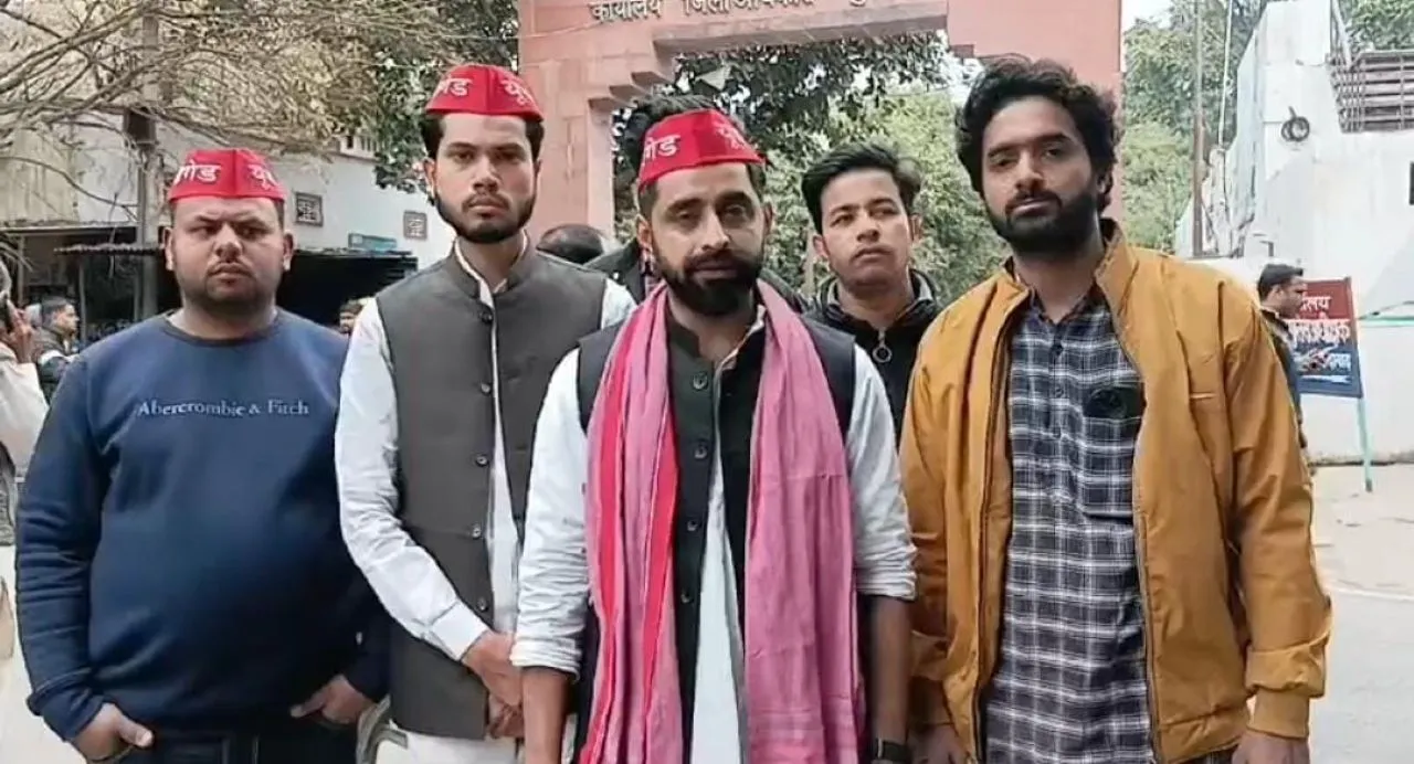 िििअि