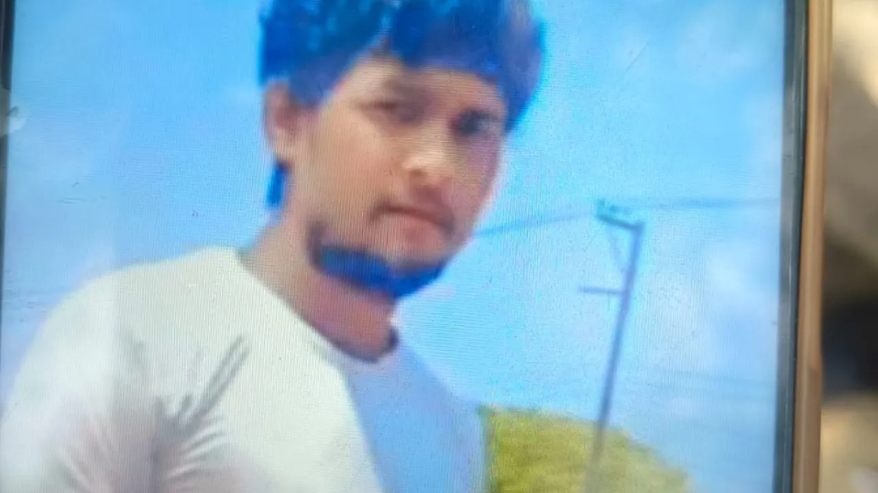 पेचकस मारकर कर दी हत्या