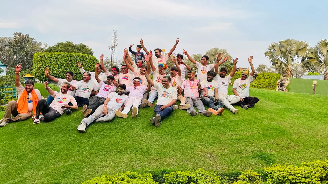 Photographers played Holi
