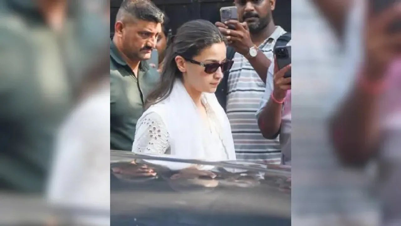 AALIYA BHATT