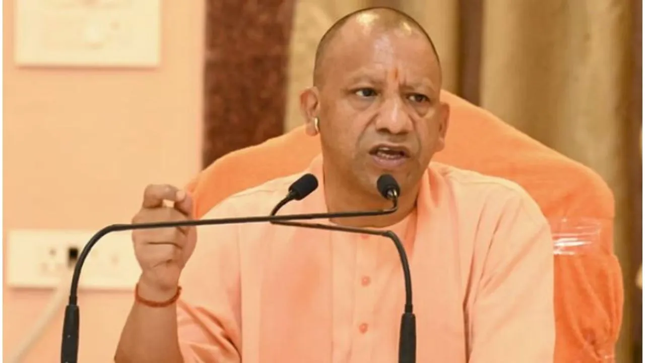 गोरखनाथ मंदिर में एमपी शिक्षा परिषद की संस्थाओं की समीक्षा करते सीमए योगी