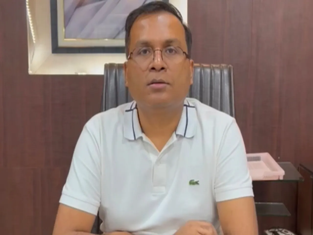 प्रशासनिक फेरबदल