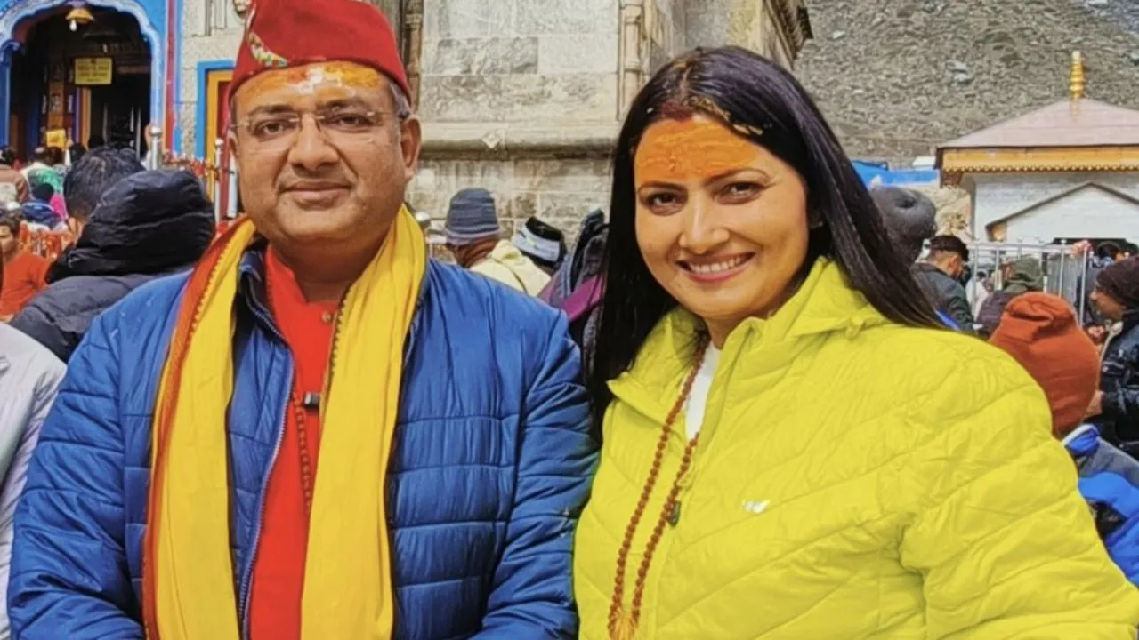 अतुल अग्रवाल और चित्रा त्रिपाठी