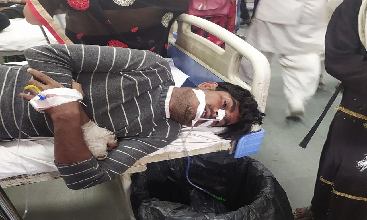अस्पताल में भर्ती शानू 