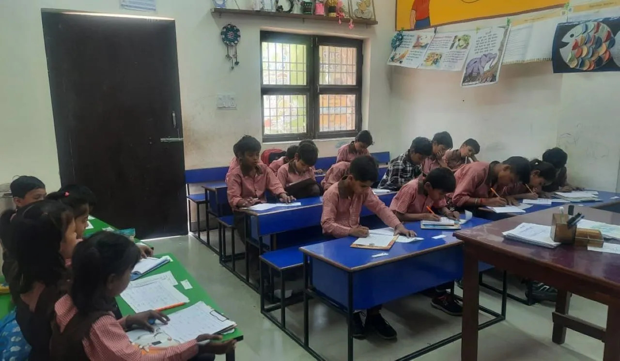 ्ििन
