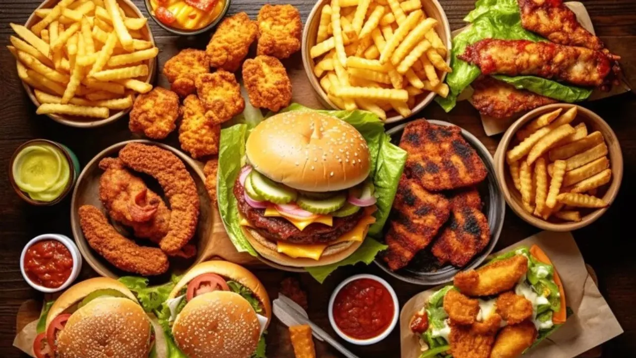 JUNK FOOD