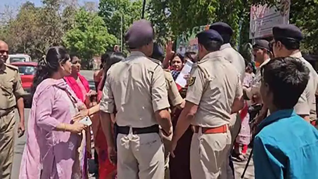 MahilaCongress