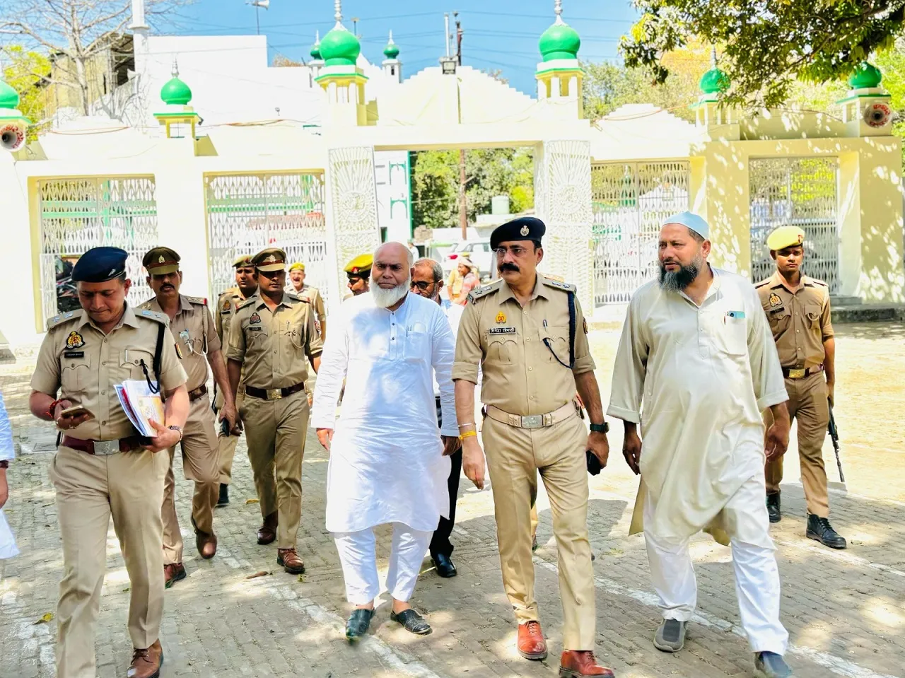 ईदगाह का निरीक्षण
