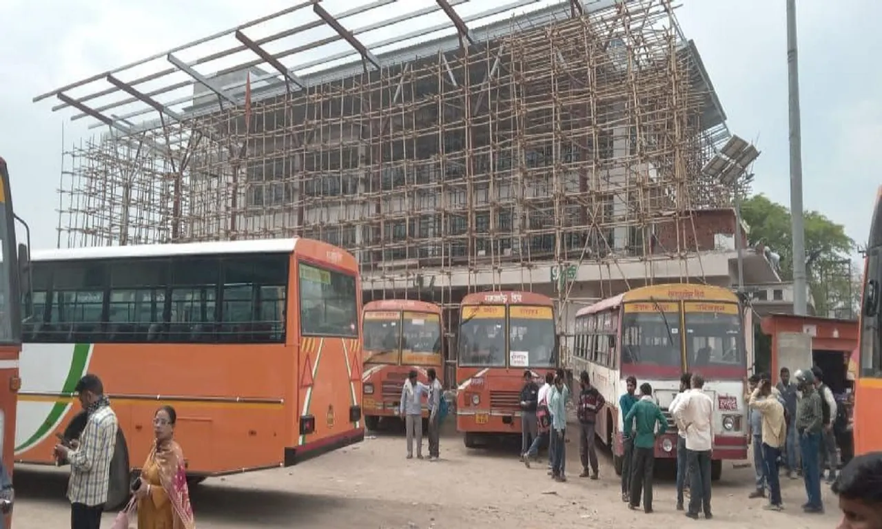 रोडवेज बस अड्डे  के सुंदरीकरण कार्य में देरी 