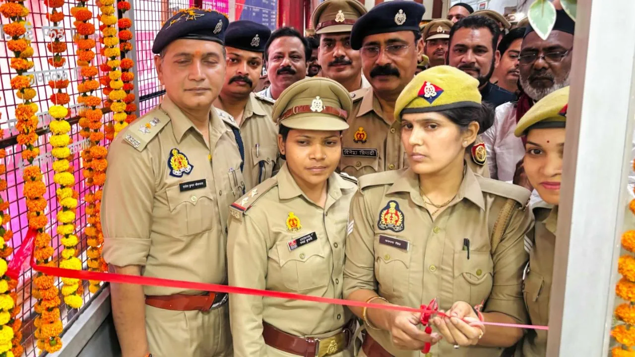 कानपुर कम‍िश्‍नरेट पुलि‍स की पहल।