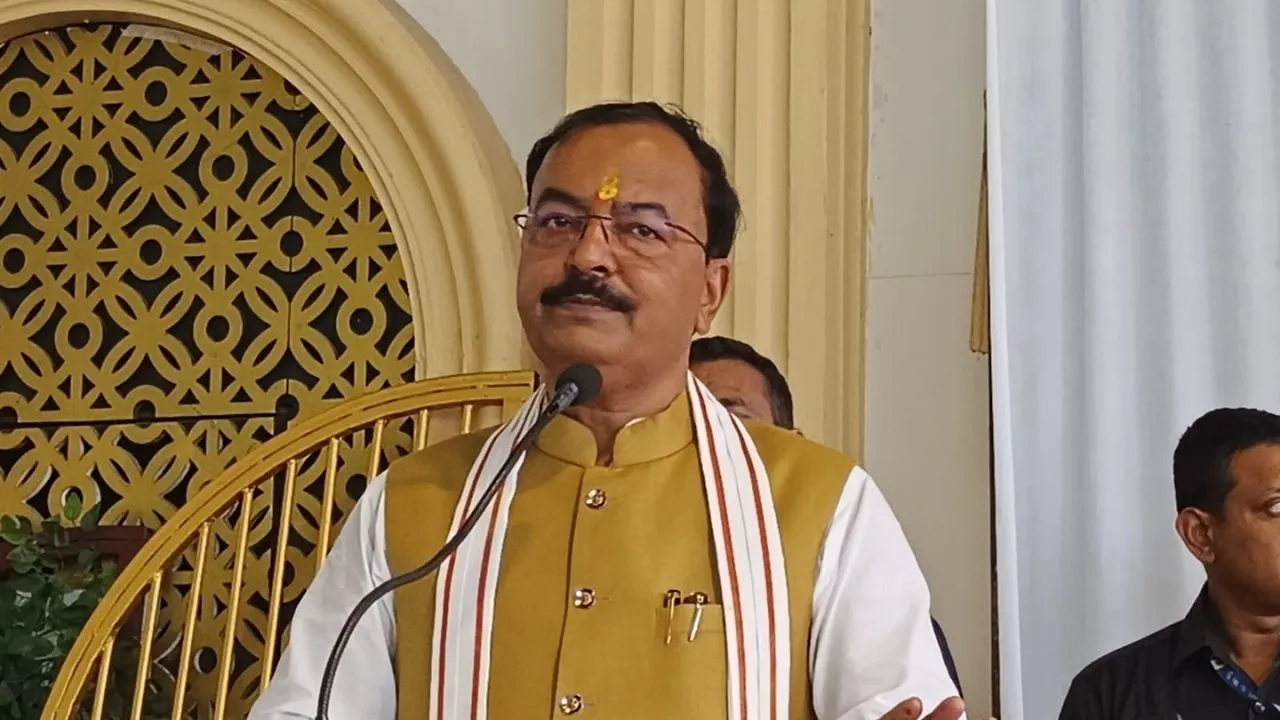 गुरुवार को शहर आए उत्तर प्रदेश के डिप्टी सीएम कई मुद्दों पर बोले। 