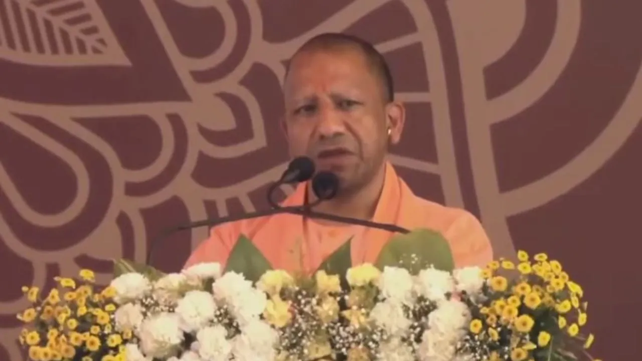 cm yogi adityanath varanasi