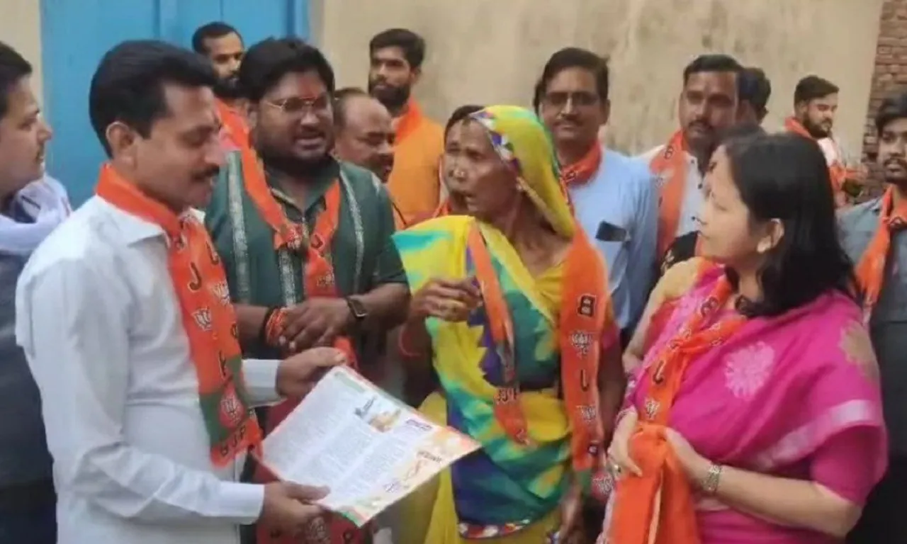 मुख्य अतिथि भाजपा जिलाध्यक्ष श्रीमती शिल्पी गुप्ता 