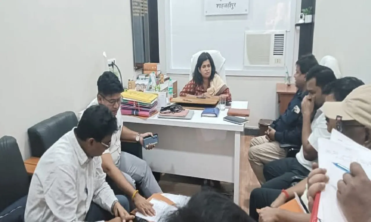  विकास भवन में बैठक आयोजित की गई 