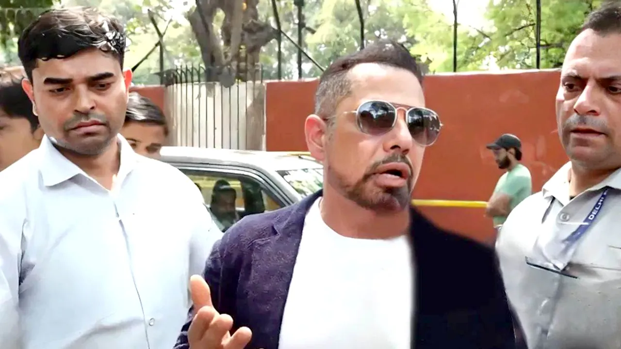 ROBERT VADRA