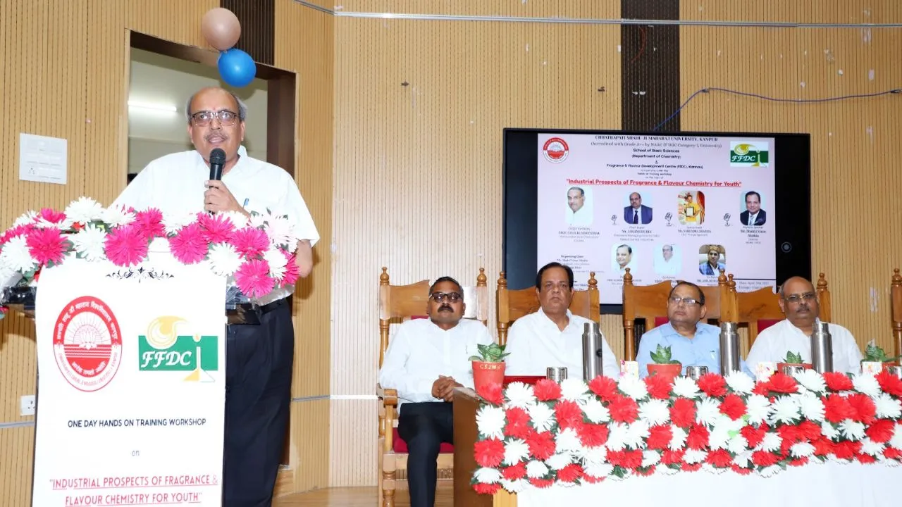 सीएसजेएमयू और सुरस विकास केंद्र कन्नौज ने हाथ मिलाया। 