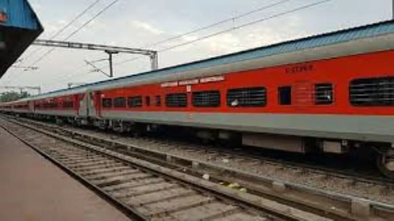 train878