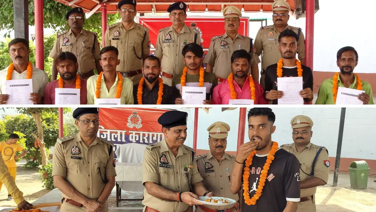 हाईस्कूल, इंटर की परीक्षा में सफलता हासिल करने वाले बंदी जेल अधिकारियों के साथ। इस मौके पर उनका मुंह भी मीठा कराते जेल अधीक्षक बीडी पांडे। 