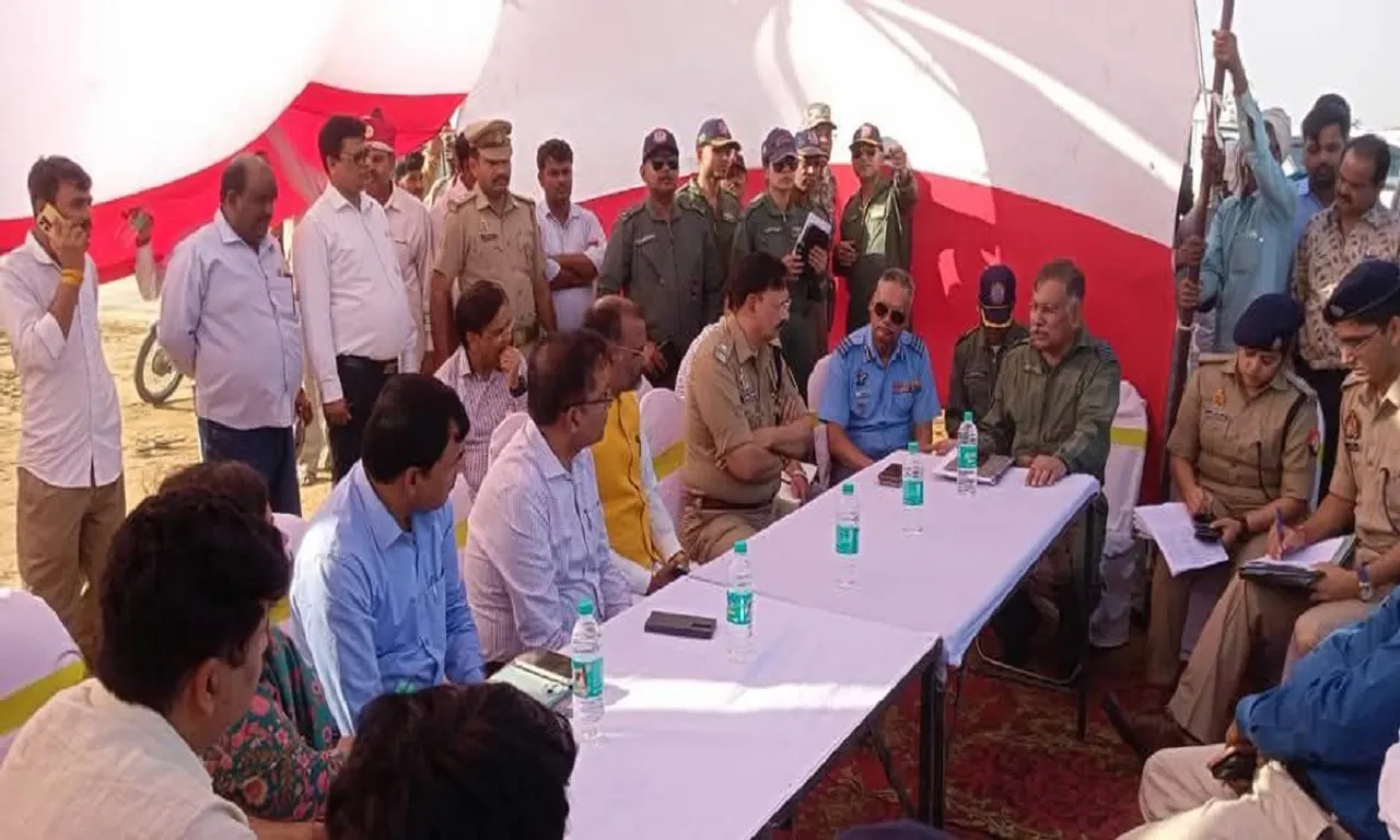  जिलाधिकारी ने किया निरीक्षण