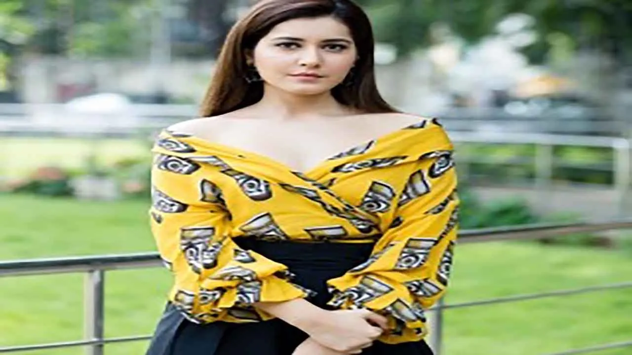RASHIKHANNA