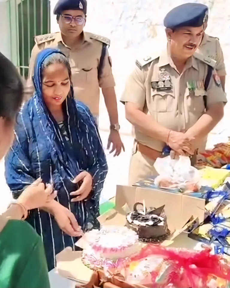 जेल अधीक्षक मिजाजी लाल 